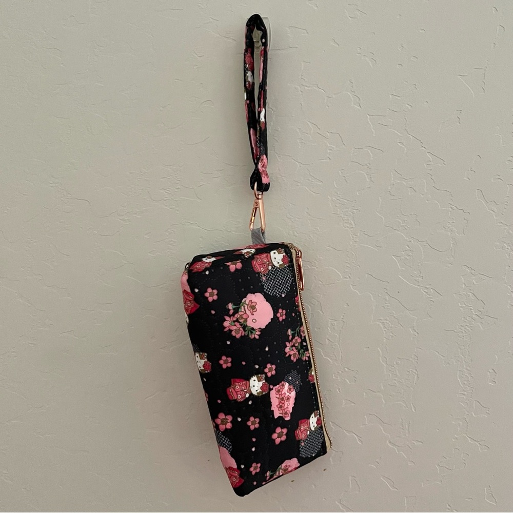 Hello kitty pouch wristlet